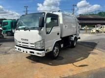 2013 Isuzu Elf Truck