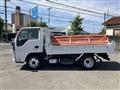 2017 Isuzu Elf Truck