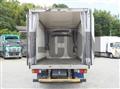 2020 Isuzu Elf Truck