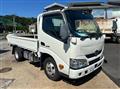 2016 Hino Dutro