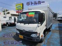 2017 Hino Dutro