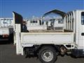 2013 Isuzu Elf Truck