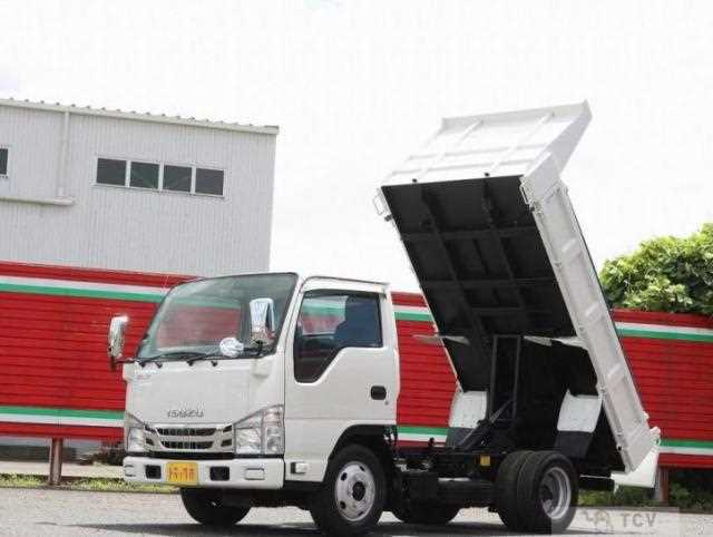 2012 Isuzu Elf Truck