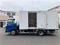 2017 Isuzu Elf Truck