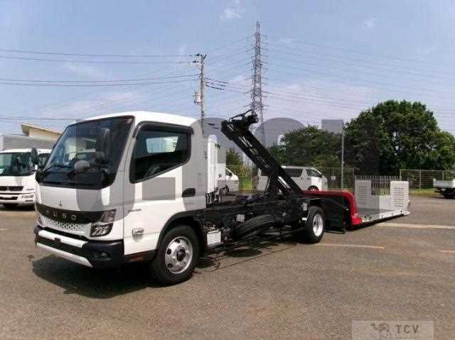 2024 Mitsubishi Fuso Canter