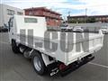 2013 Isuzu Elf Truck
