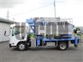 2016 Isuzu Elf Truck