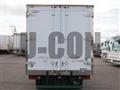 2017 Mitsubishi Fuso Canter