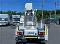 2016 Isuzu Elf Truck