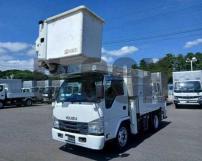 2016 Isuzu Elf Truck