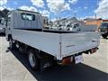 2022 Isuzu Elf Truck