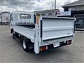 2019 Isuzu Elf Truck