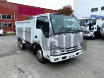 2020 Isuzu Elf Truck