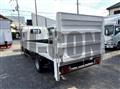 2011 Isuzu Elf Truck