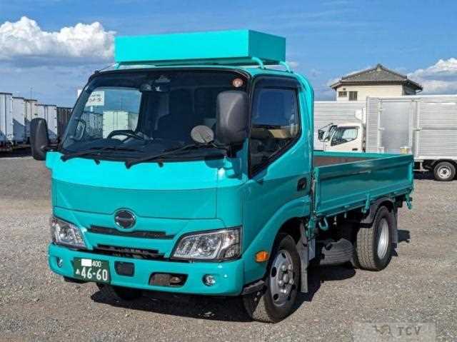2021 Hino Dutro