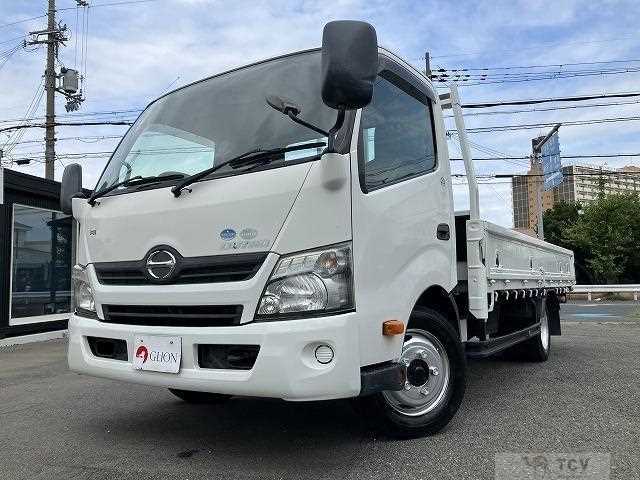 2014 Hino Dutro