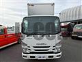 2018 Isuzu Elf Truck