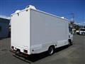 2016 Isuzu Elf Truck