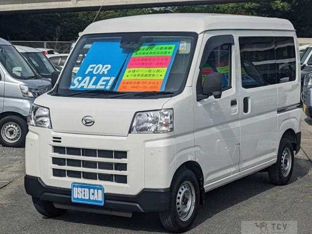 2022 Daihatsu Hijet Cargo