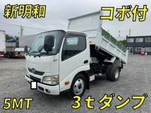 2012 Hino Dutro
