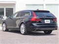 2018 Volvo V90
