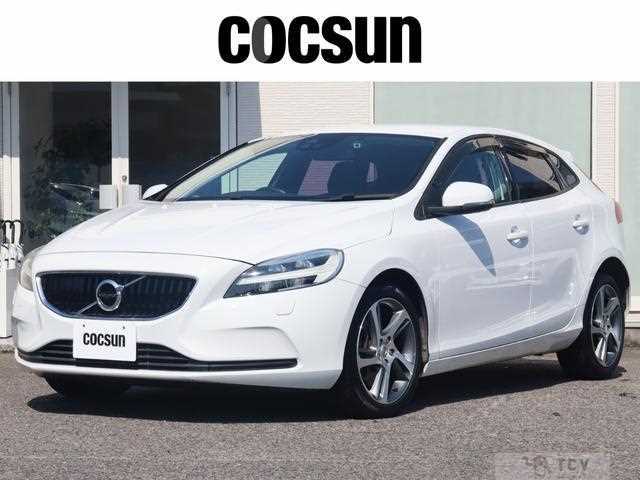 2017 Volvo V40
