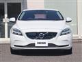 2017 Volvo V40