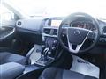 2017 Volvo V40