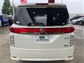 2013 Nissan Elgrand