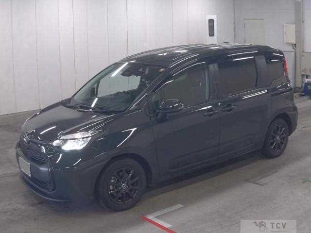2023 Toyota Sienta