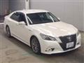 2014 Toyota Crown Hybrid