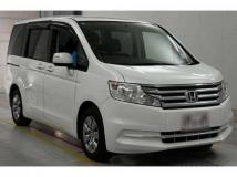 2013 Honda Step WGN