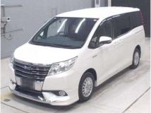 2015 Toyota Noah