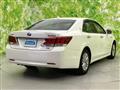 2013 Toyota Crown Hybrid