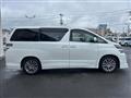 2014 Toyota Vellfire