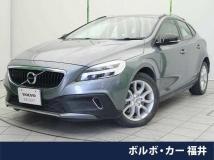 2018 Volvo V40