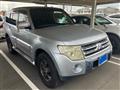 2008 Mitsubishi Pajero
