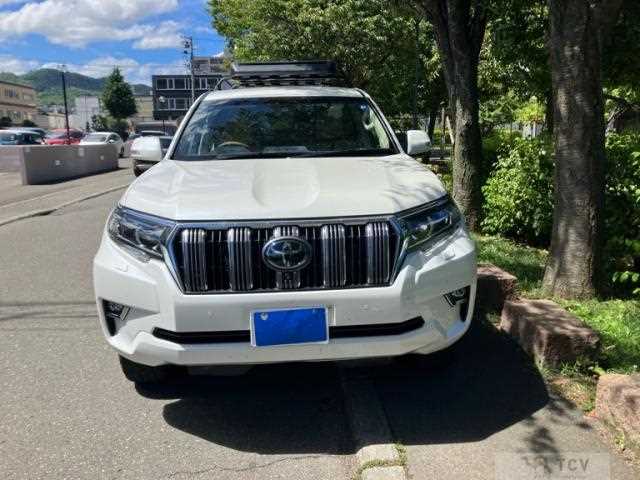 2021 Toyota Land Cruiser Prado