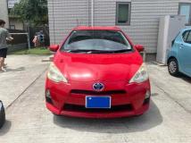 2013 Toyota AQUA