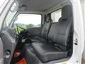 2020 Isuzu Elf Truck