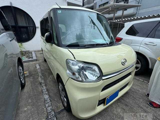 2016 Daihatsu Tanto