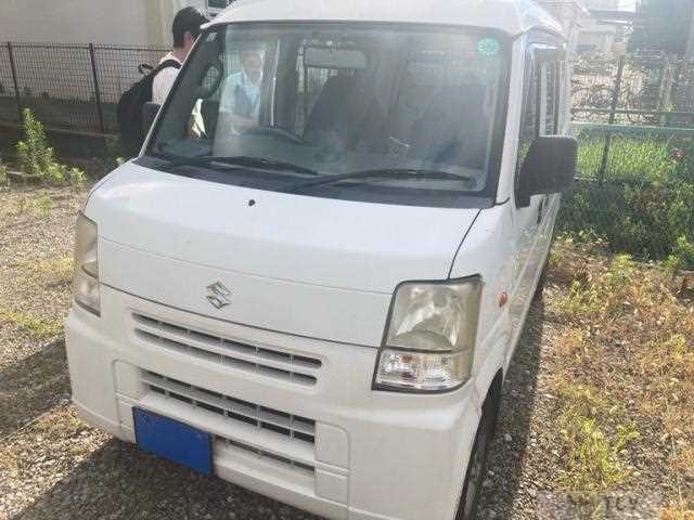 2010 Suzuki Every