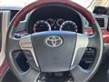 2011 Toyota Vellfire