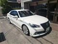 2014 Toyota Crown Hybrid