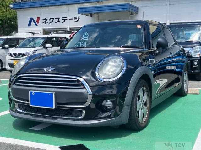 2018 BMW MINI