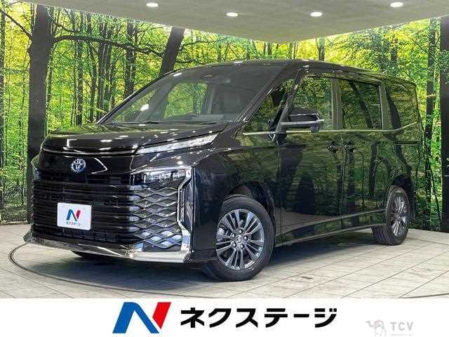 2023 Toyota Voxy