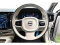 2022 Volvo V90