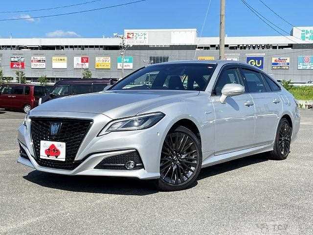 2020 Toyota Crown Hybrid