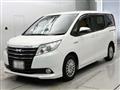 2014 Toyota Noah