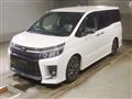 2017 Toyota Voxy